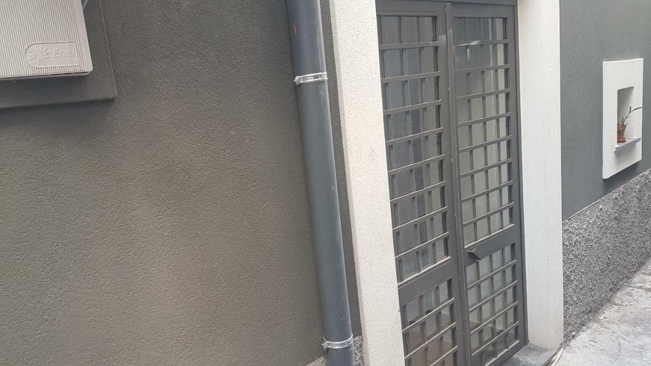 Pada Apartment Катания Экстерьер фото